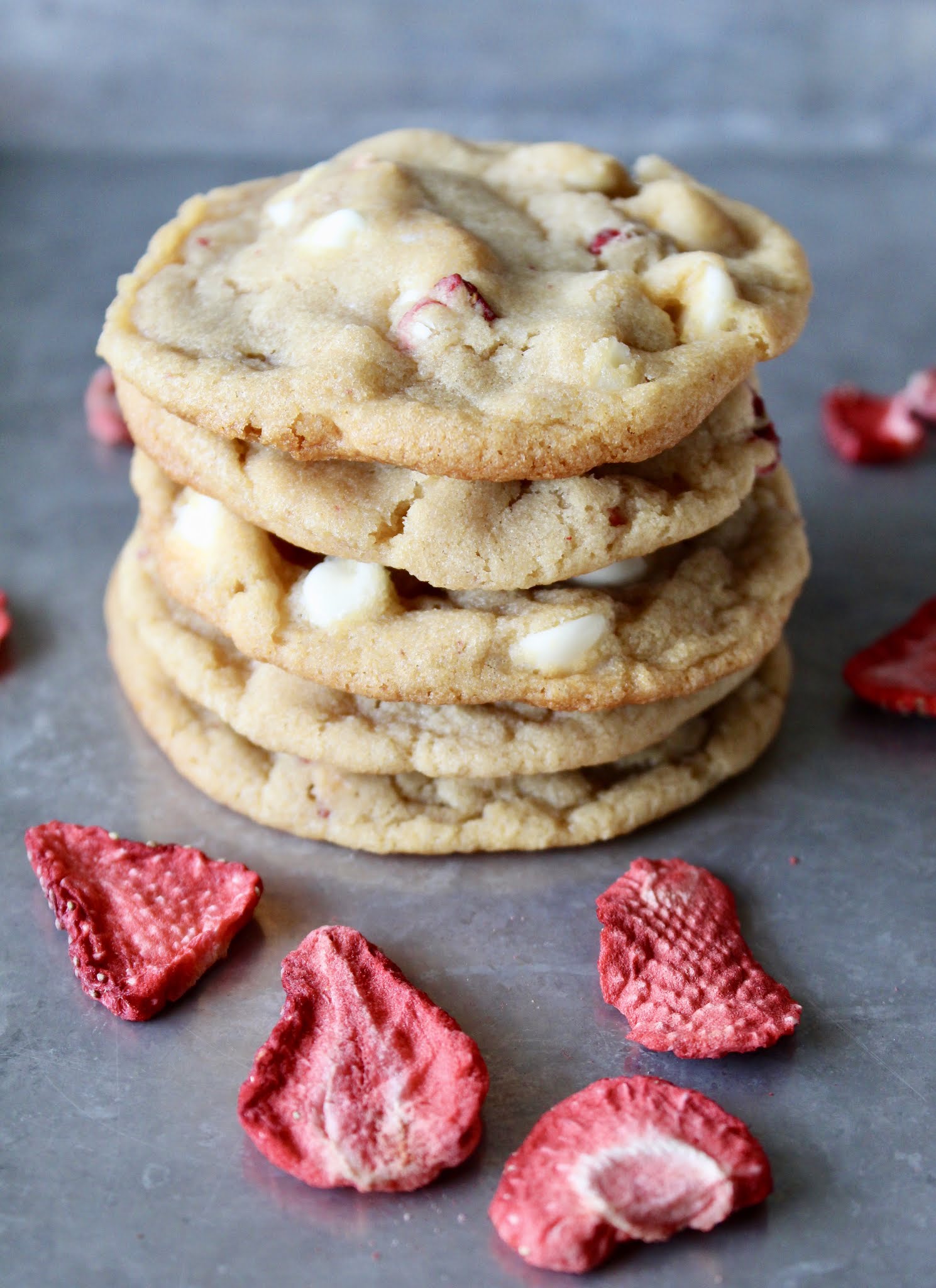 Strawberries and Cream Cookies