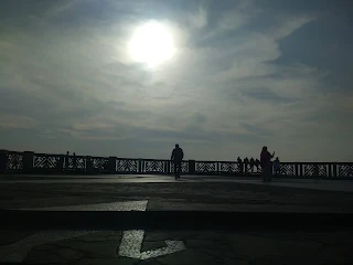 Pantai labuhan jukung di malam hari