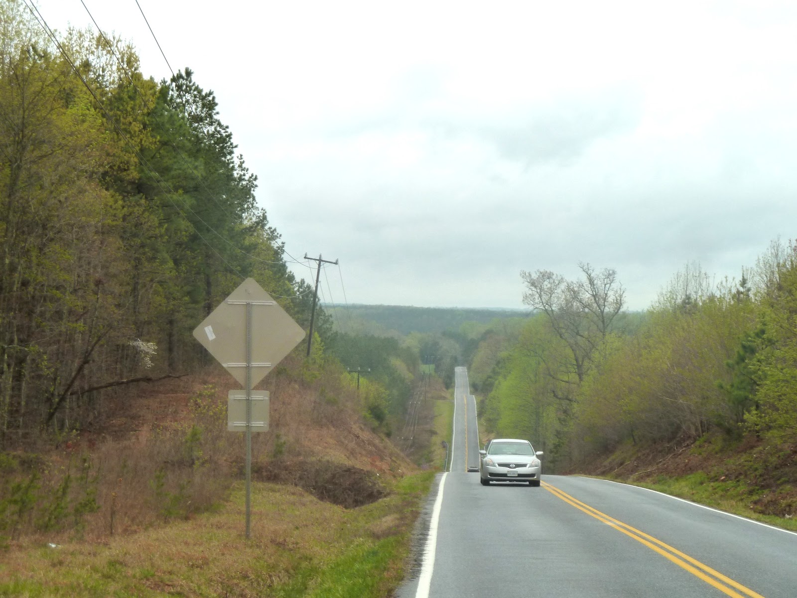 seniors walking across america POST 1098; APRIL 15, 2013; HIGHWAY 24
