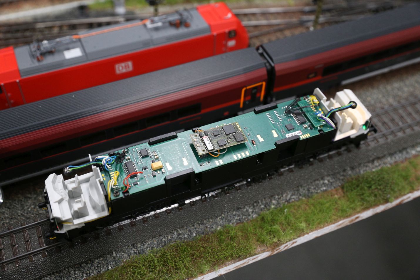  MITが「死んだ」言語を翻訳する人工知能を開発