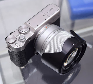 Kamera Mirrorless Fujifilm X-A10 Second di Malang