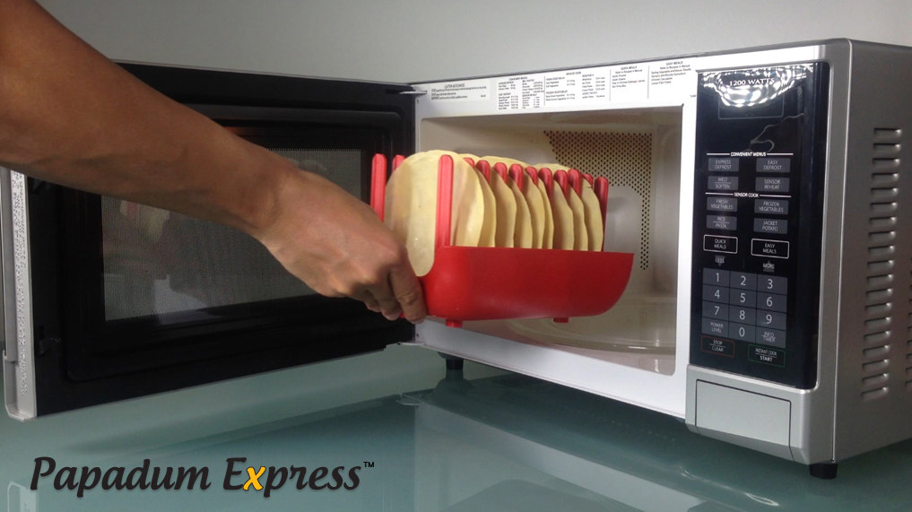 Cook 10 Papadums or Papads, in the Microwave fast in minutes! Cook