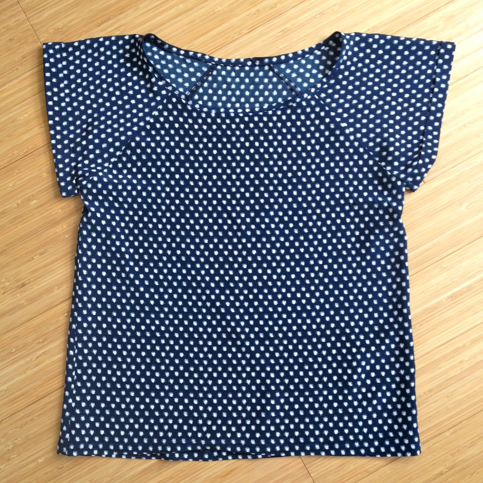 Diary of a Chain Stitcher : Italian Silk Emmeline Tee (and a giveaway ...
