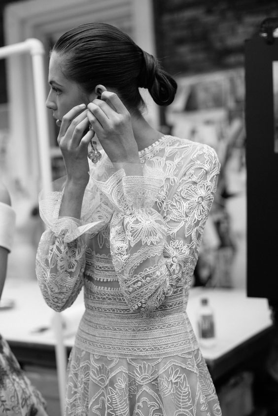 Backstage with Naeem Khan Bridal August 20, 2016 | ZsaZsa Bellagio ...