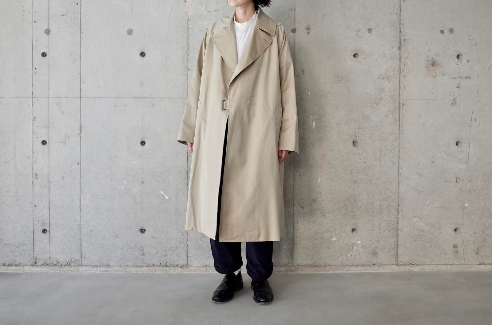 15aw COMOLI タイロッケンコート サイズ2 ベージュ | www.innoveering.net