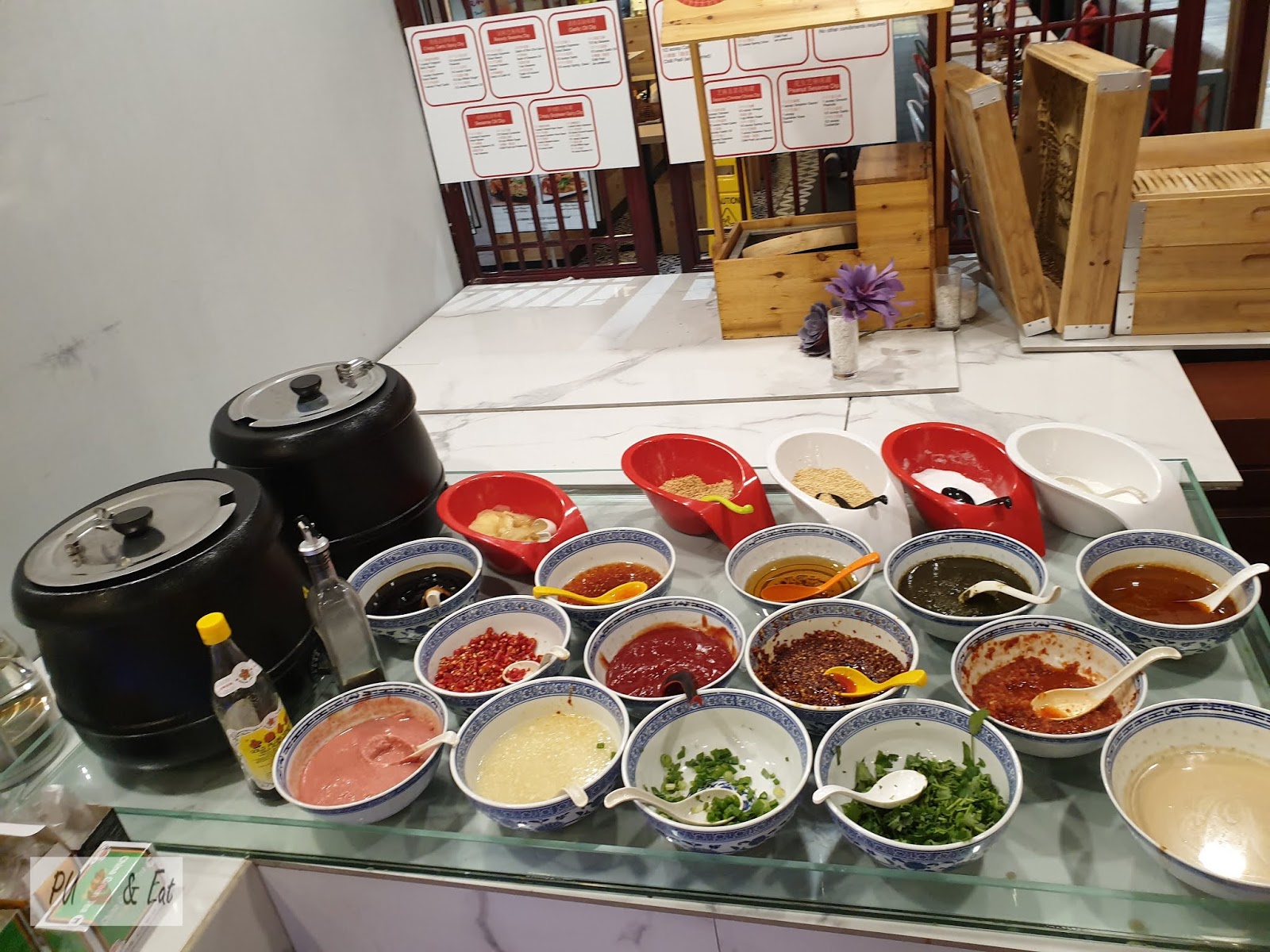Pu & Eat Everyday Conveyor Belt Buffet Hotpot lunch and with free flow