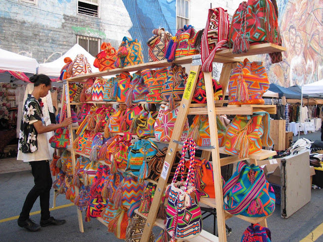 http://www.wayuutribe.com/pages/wayuu-people-crochet-bags