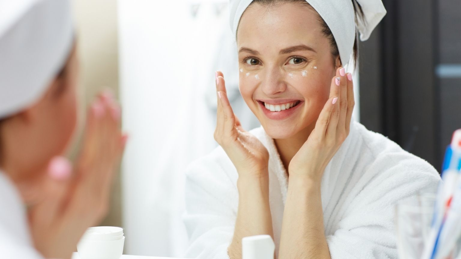 Home Remedies for Skin Care You Need to Follow