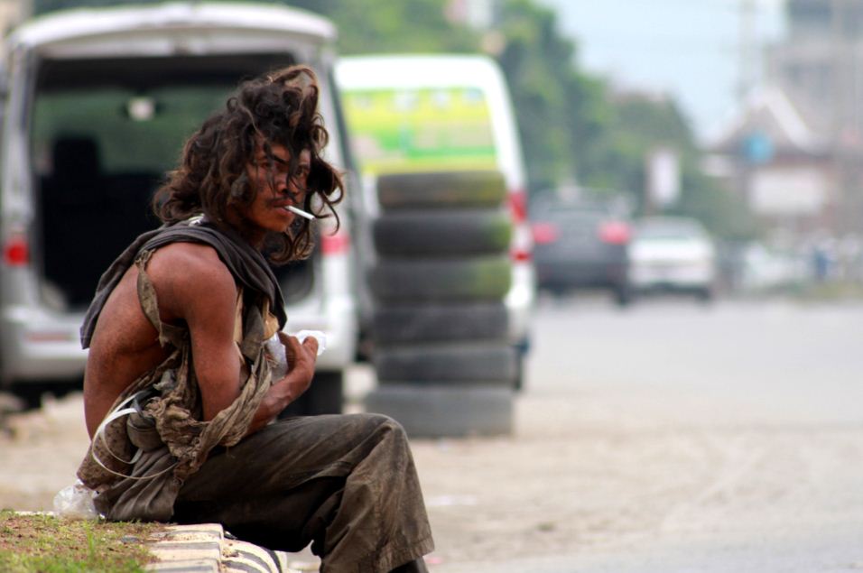 Kita Lebih Gila dari Orang Gila - GEOGRAPIK