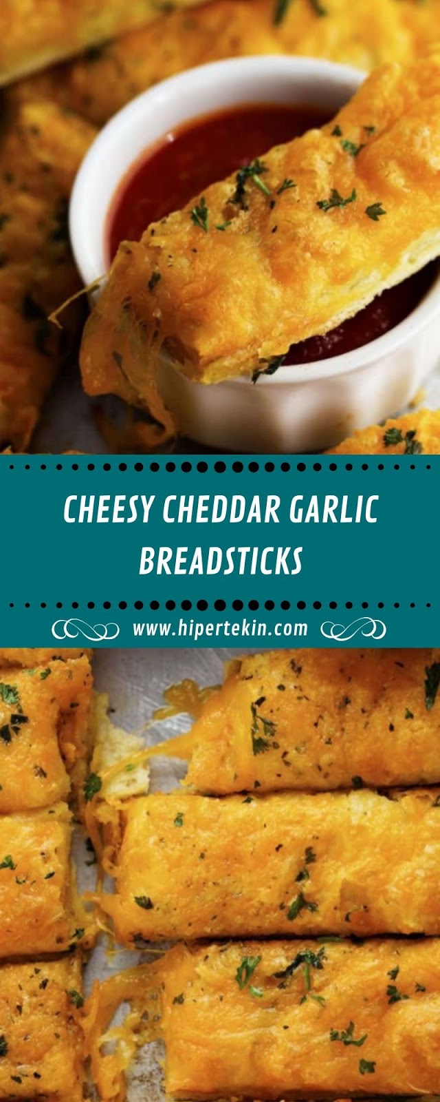 CHEESY CHEDDAR GARLIC BREADSTICKS