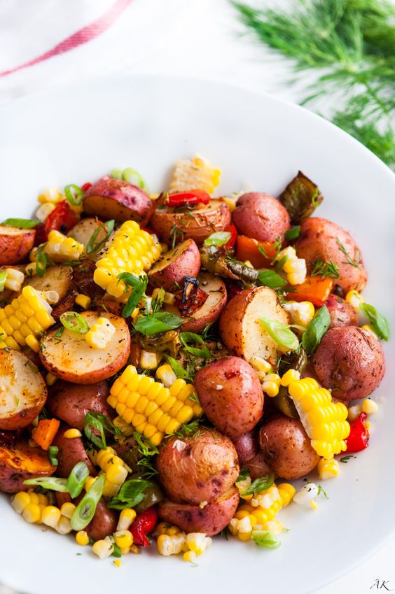 SOUTHWEST ROASTED POTATO SALAD #southwest #potato #potatosalad #salad #saladrecipes #vegan #veganrecipes SOUTHWEST ROASTED POTATO SALAD #southwest #potato #potatosalad #salad #saladrecipes #vegan #veganrecipes