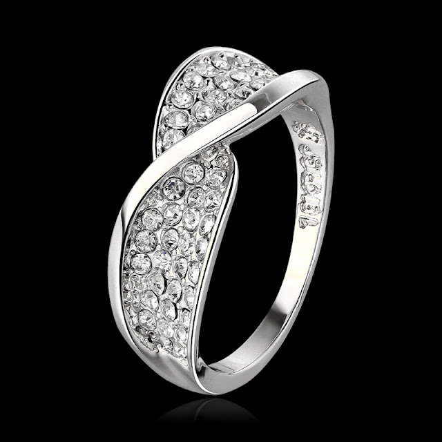 Latest Platinum Rings for Women