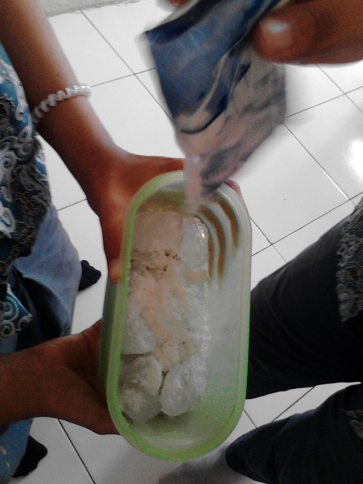 ekstory Laporan percobaan sifat koligatif larutan