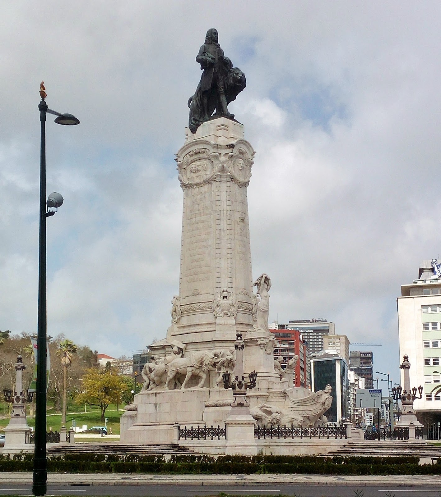 Viajar e descobrir Portugal Lisboa Praça