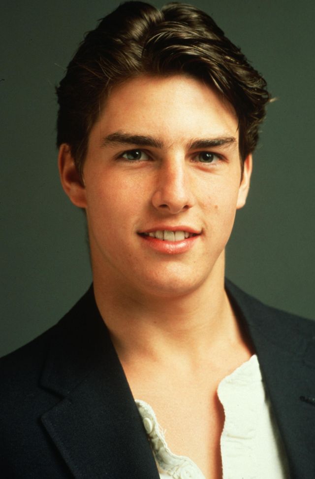 pictures of tom cruise when he was younger