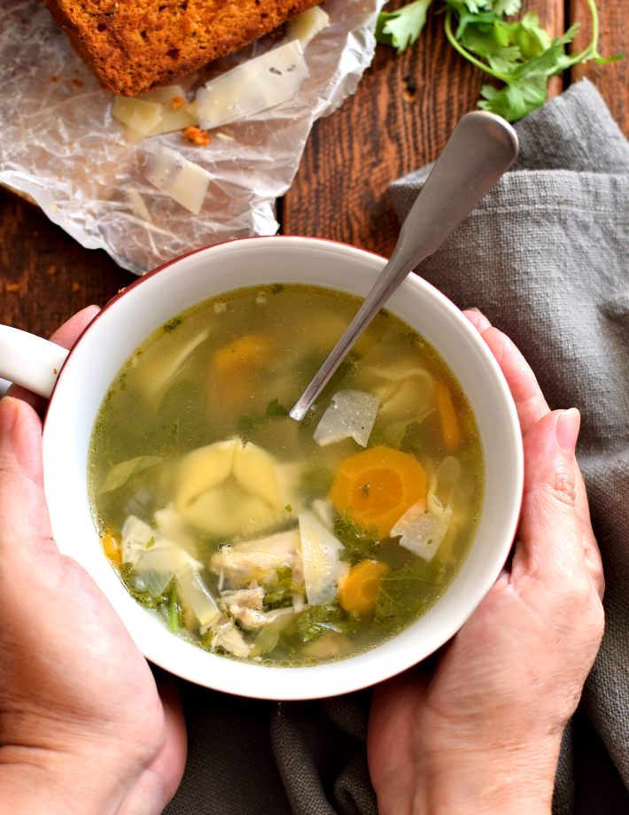 sopa de pollo casera