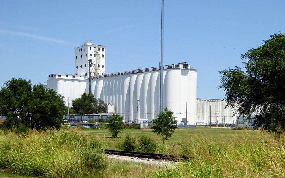 Towns and Nature Hutchinson, KS ADM, Cargill and Misc Grain Elevators