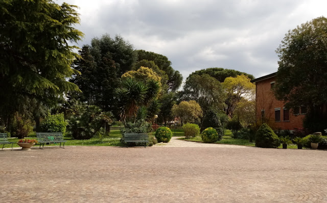 in our garden - CASA SANTO SPIRITO