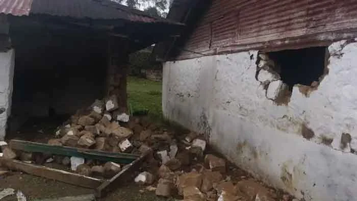 Idukki, News, Kerala, House, Escaped, Elephant attack, Wild Elephants, Elephant demolished house in Kannimala estate
