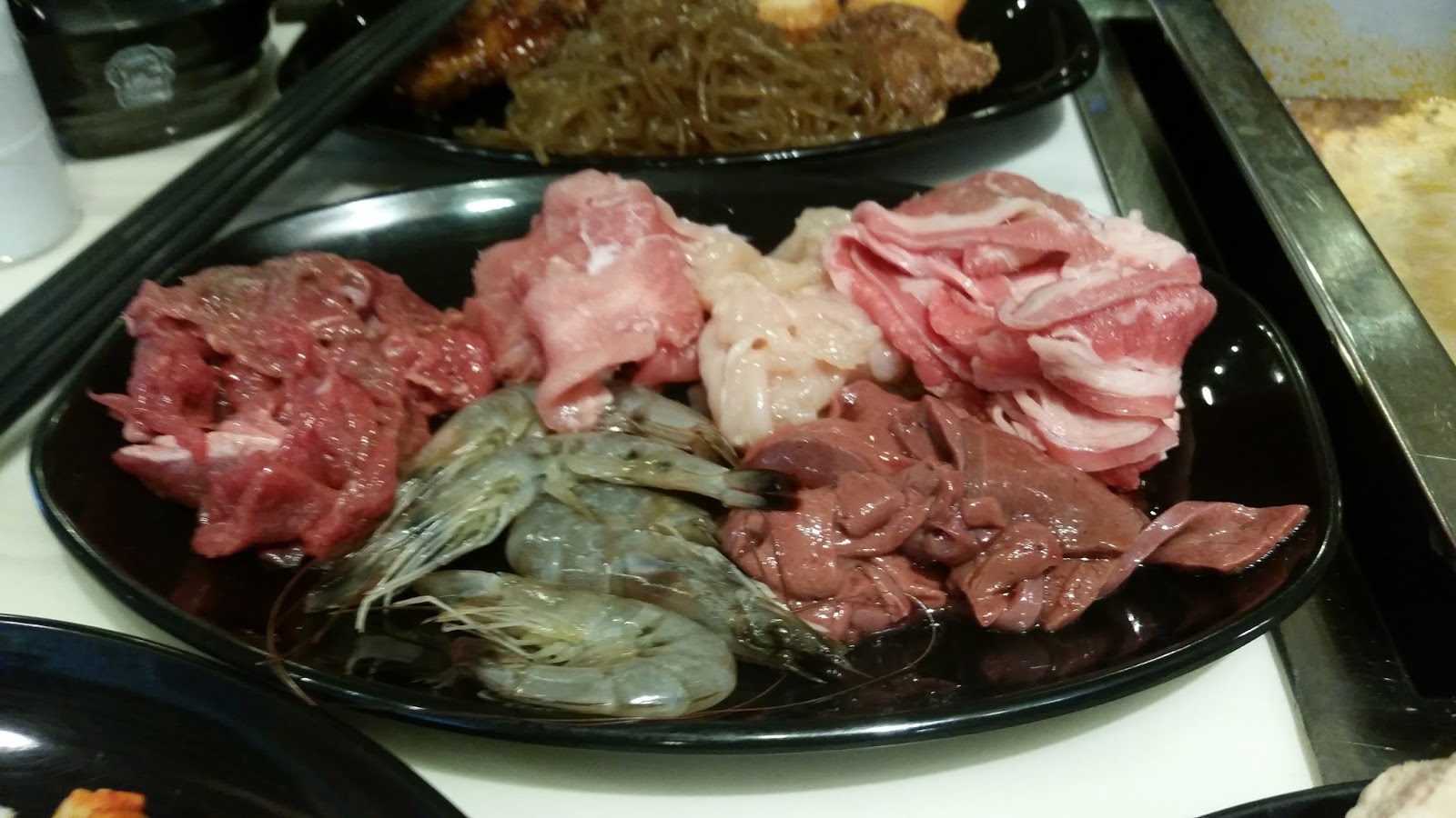 Food Review Goro Goro Steamboat and Korean Buffet JtheJon