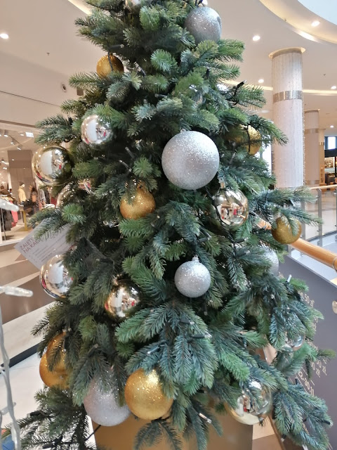 joulukuusi_joulupallo_somistus