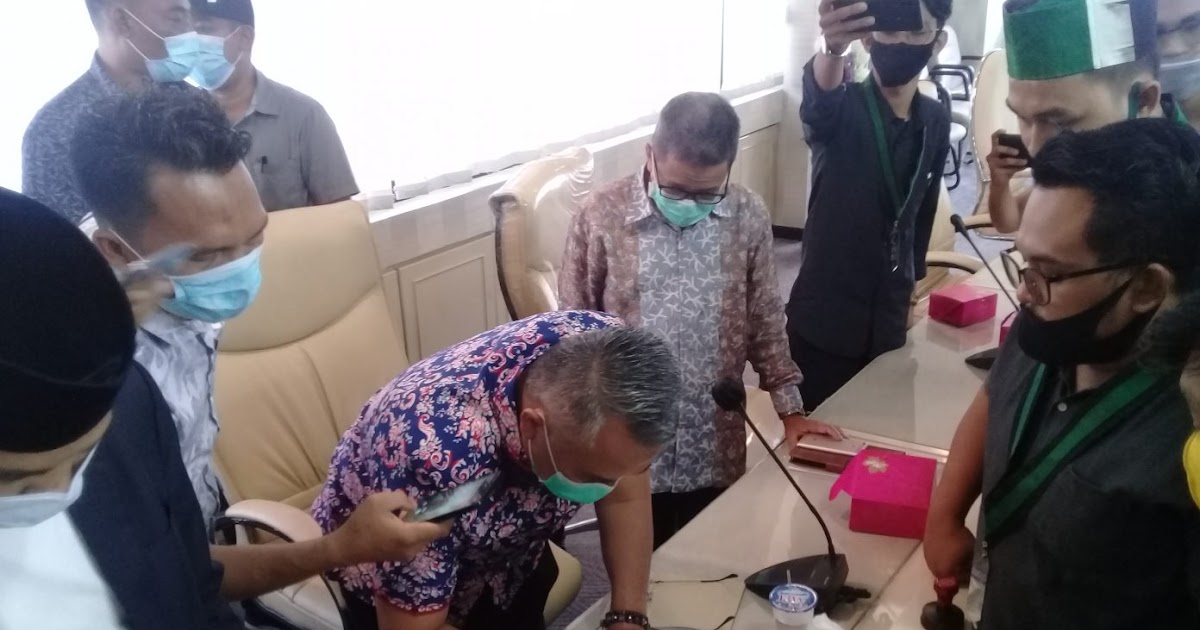 Empat Anggota Dprd Lampung Bersama Hmi Buat Pernyataan Sikap Tolak Undang Undang Cipta Kerja Portal Berita Lampung Media Online Lampung