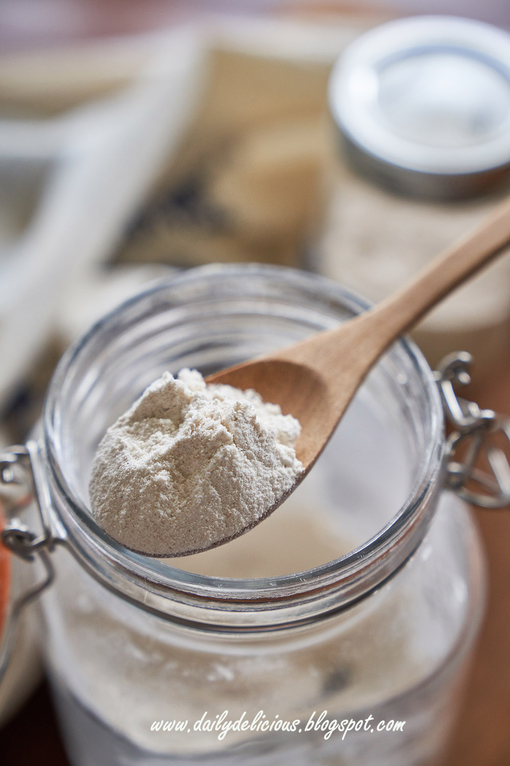 dailydelicious Wholewheat sourdough starter