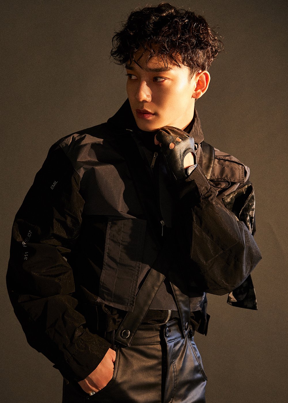 EXO's Chen Show His Fierce and Manly Looks in 'OBSESSION' Album Teaser 