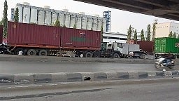 Komponen Biaya Penumpukan Storage Di Pelabuhan Fcl 1x20ft 1x40ft 1x45ft Indonesia Undername Import Export Blog