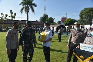 Kapolresta Cirebon Pimpin Apel Pendistribusian Paket Sembako Dalam Rangka Hari Bhayangkara Ke -74 E satu.com Hari Bhayangkara Ke -74