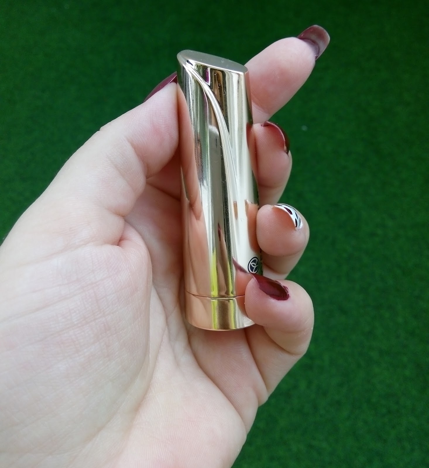Beauty Review Ruj Absolut Yves Rocher