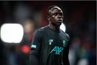 ما سبب سقوط ساديو ماني في مباراته أمام أتلتيكو مدريد ما سبب سقوط ساديو ماني في مباراته أمام أتلتيكو مدريد