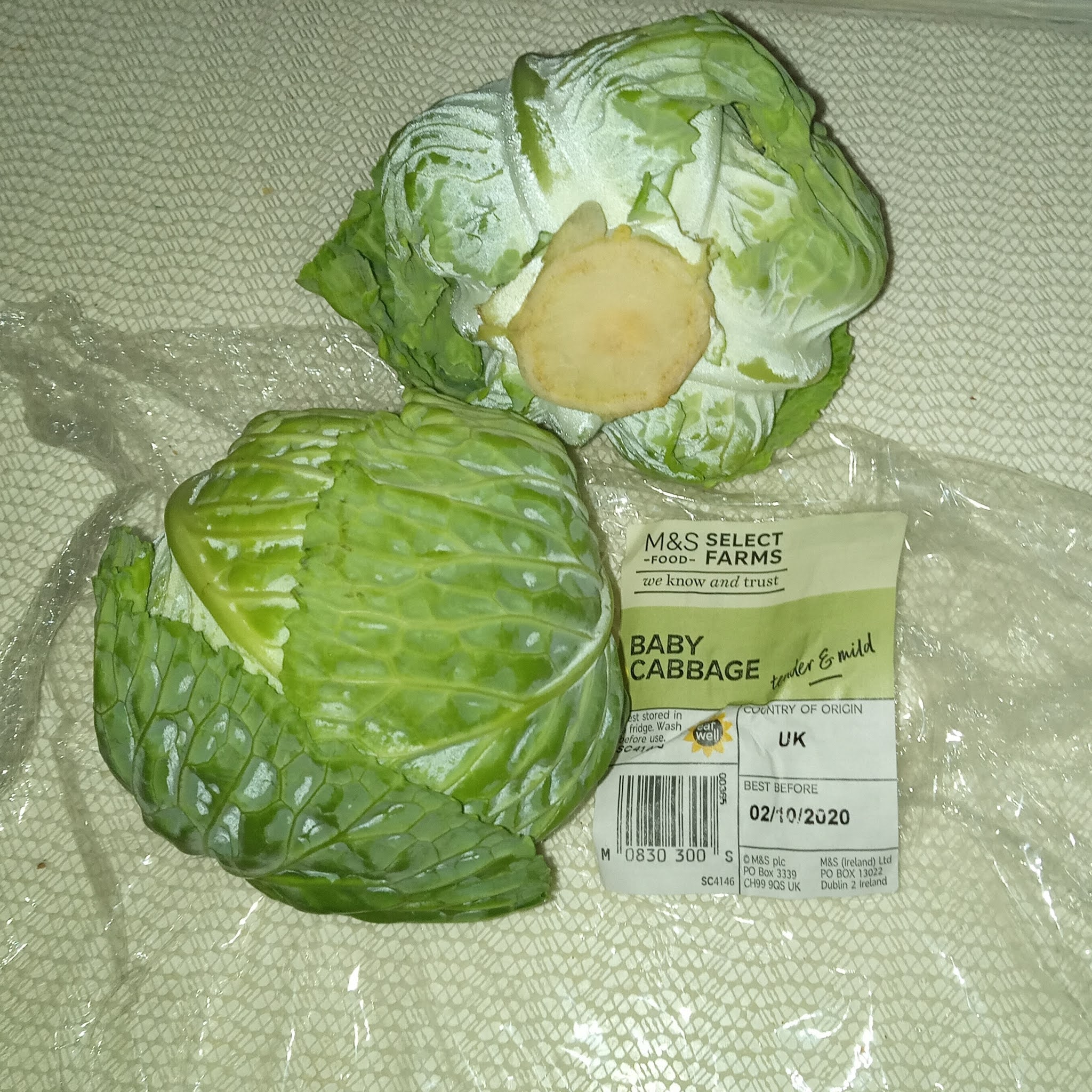 Supersupergirl's Food Reviews [Review] M&S Select Farms baby cabbage