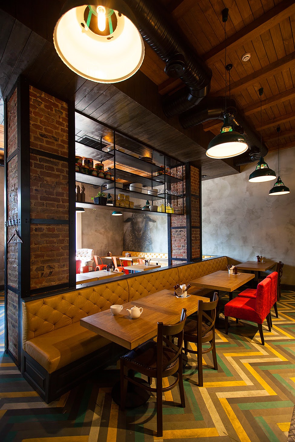 Кафе изнутри