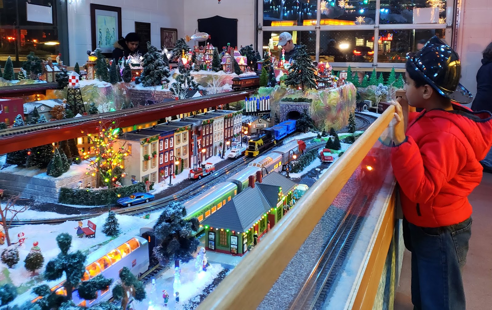 MidAtlantic DayTrips The Simple Joy of a Christmas Train Garden