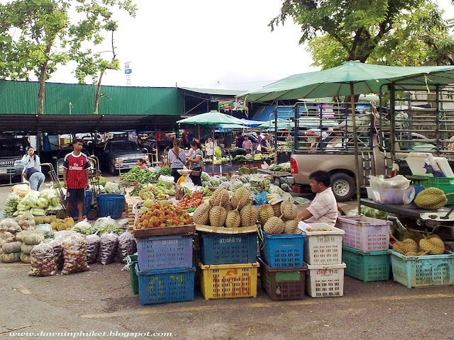 Markets in Phuket