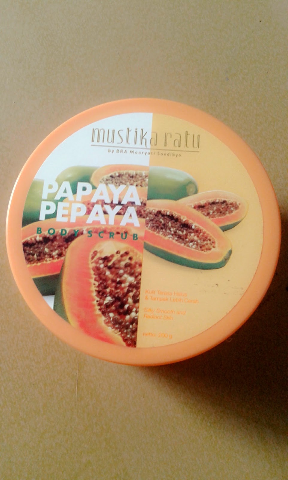 review papaya body scrub, papaya body butter and papaya bath&shower gel