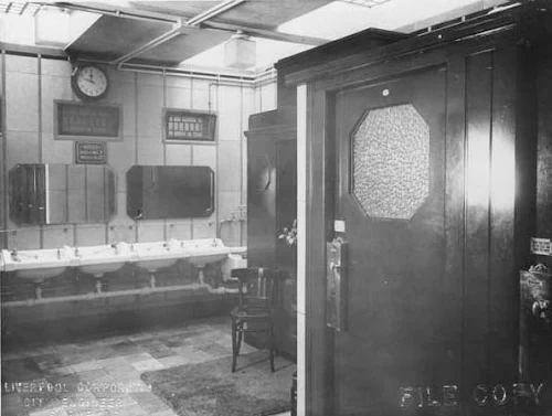 Ladies toilets, St. John's Lane