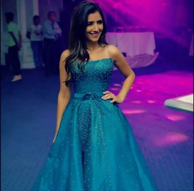 مي عمر من مواليد 7 فبراير مي عمر من مواليد 7 فبراير