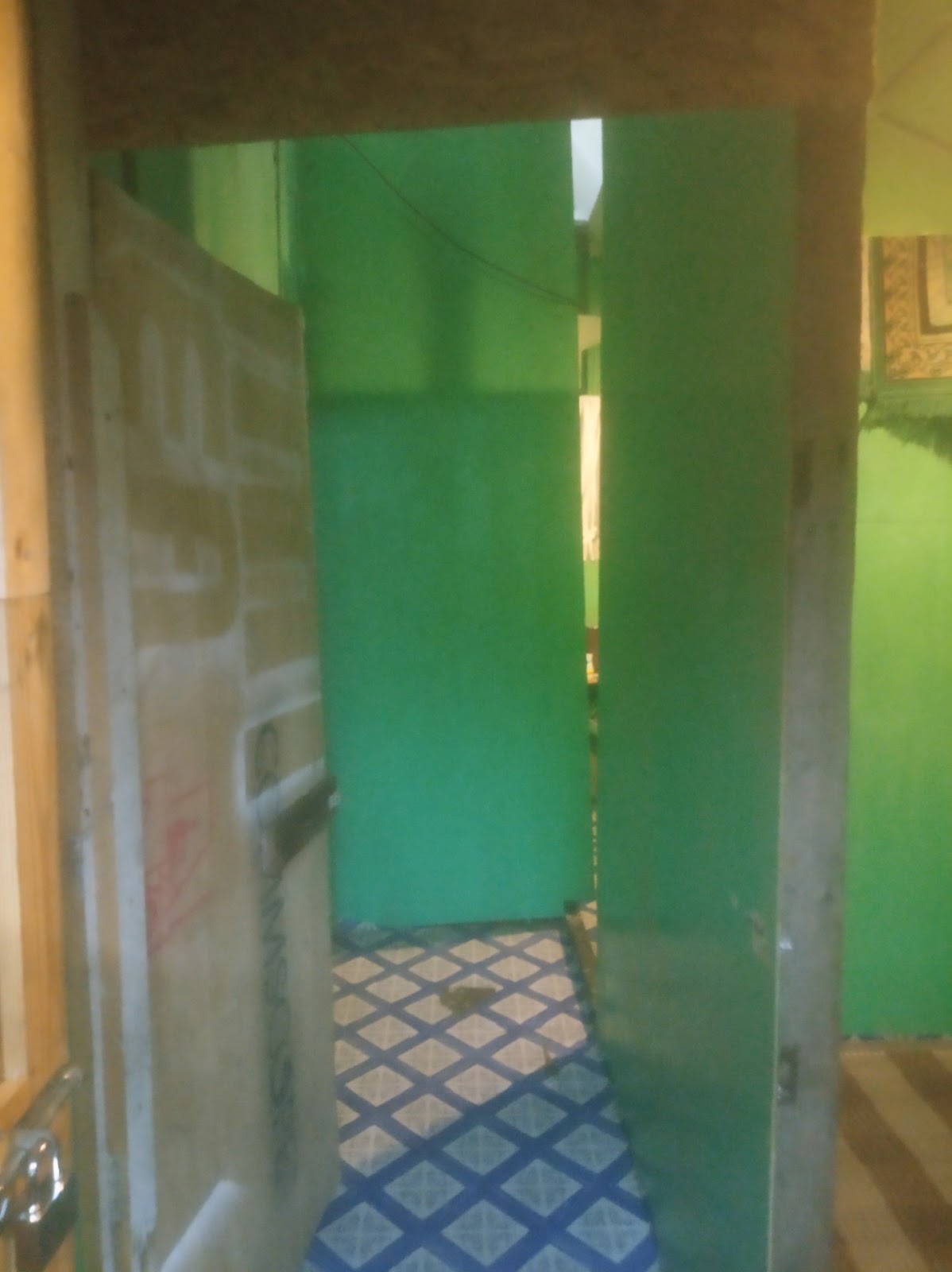 Jom ke Masjid: Surau mirip 'rumah tradisional Melayu' berdekatan Putra