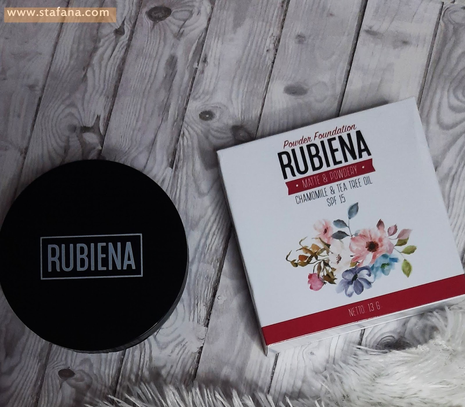 Rubiena, Powder Foundation untuk Kulit Wajah Berminyak dan Berjerawat