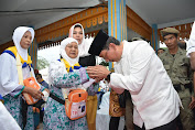 Wakil Wali Kota Tebing Tinggi Lepas Jemaah Calon Haji