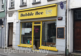 Bubble bee cafe