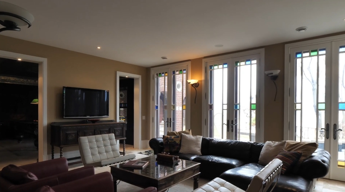 33 Interior Design Photos vs. 22 Bayview Dr, St. Catharines, ON Home Tour