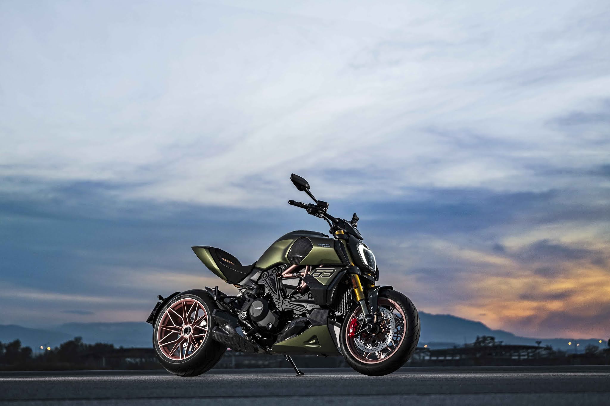 Ducati%2BDiavel%2B1260%2BLamborghini_8 Ducati%2BDiavel%2B1260%2BLamborghini_8