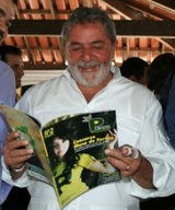 Lula lê a minha Coluna Social na Pequi Magazine!
