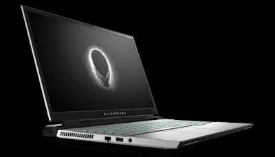 Alienware m17 R4 Alienware m17 R4
