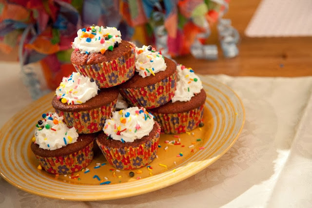 Special Cupcakes with Frosting Sarap Diva Recipe