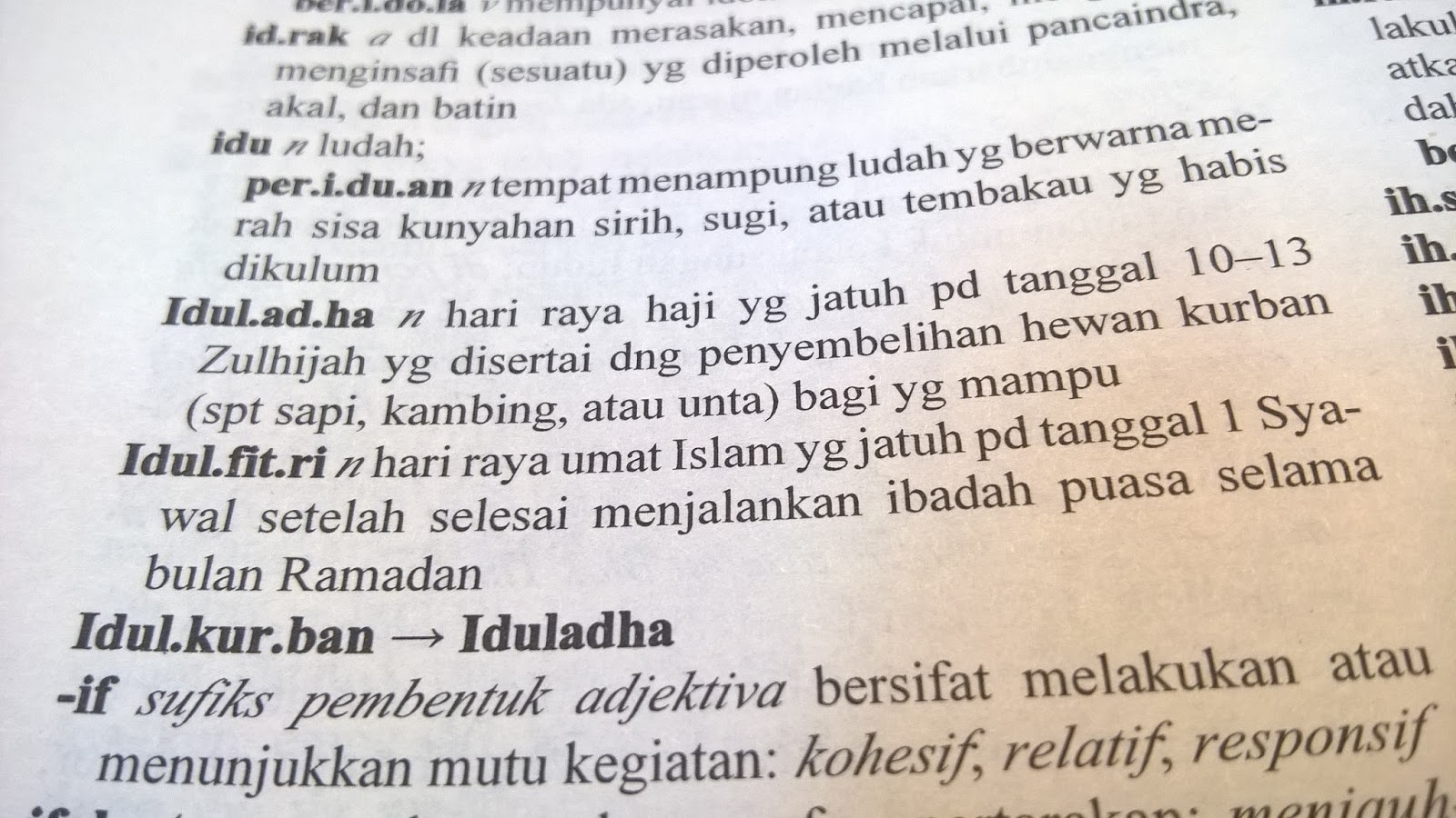Penulisan Yang Benar Kata Idul Fitri - Djangkaru Bumi