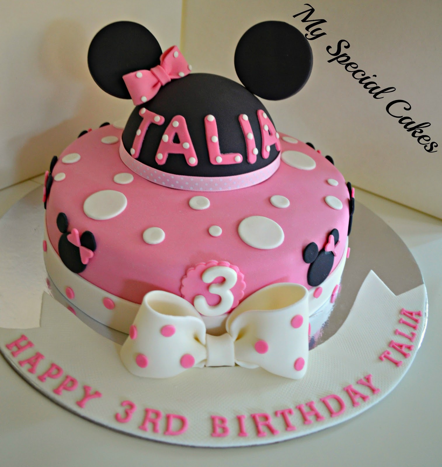 My Special Cakes: June 2013